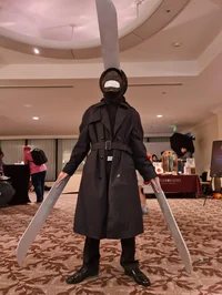 Cosplayer Katana man