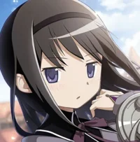 Giantess Homura