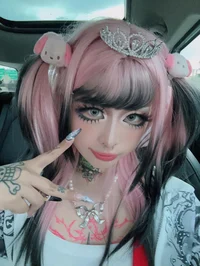your gyaru friend