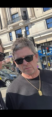 Noel Gallagher - Old