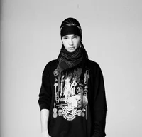 Том-Беременность