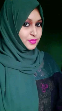 Hijabi ballbuster Am