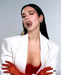 Dua Lipa