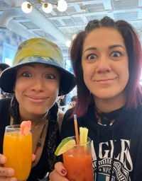 Sasha Et Bayley 