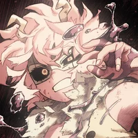 1-Mina Ashido