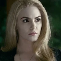 rosalie hale
