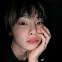 001- Yang Jeongin