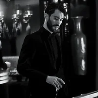 Олег Волков