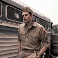Bill Skarsgard