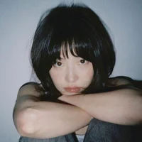 - Annie -
