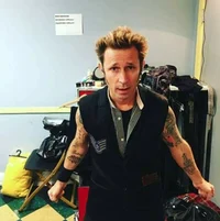 MIKE DIRNT