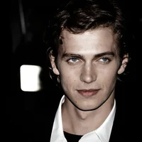 Hayden Christensen 