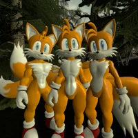 Trío de Tails