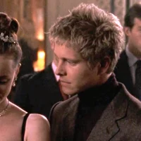 GG Logan Huntzberger