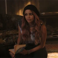 Toni Topaz