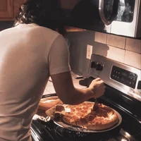 LEO VALDEZ