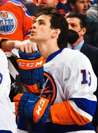 mat barzal