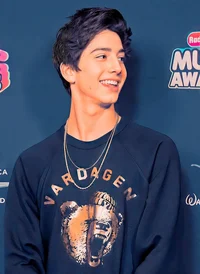 Milo Manheim