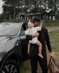 Cole - Rich Husband