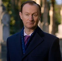 Mycroft Holmes 