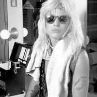 vince neil