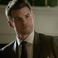 Elijah Mikaelson 03
