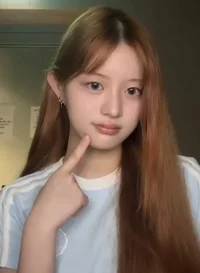 Minju 민주 ILLIT