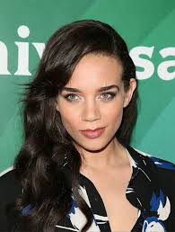 Hannah John Kamen