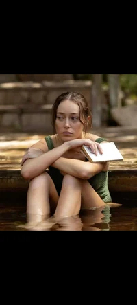 Alycia Debnam-Carey