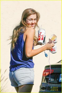 Sadie Robertson