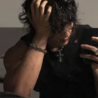 Kyle -EnemisToLovers