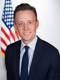 Sean S Cairncross