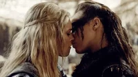 Clexas First Kiss