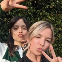 Jenna Y Emma 
