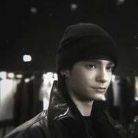 Том Каулитц-заложник