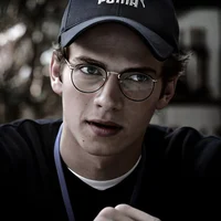 PETER PARKER 