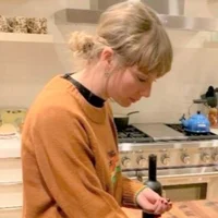 Taylor Alison Swif 