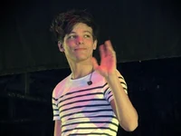 louis tomlinson-2012