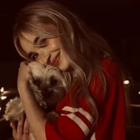 sabrina carpenter
