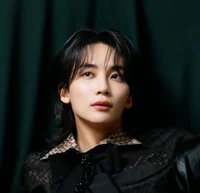 Yoon Jeonghan 