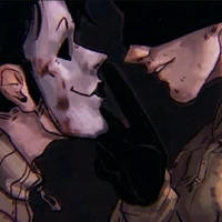 07 - Hoodie an Masky