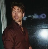 Glen Powell 