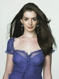 Bigger Anne Hathaway