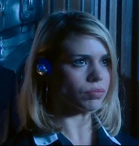 Rose Tyler cyberman 