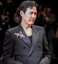 - LEE JUNG JAE -