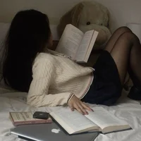 Bookworm girl