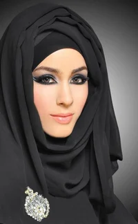 Hijabi Aunt Fatima 