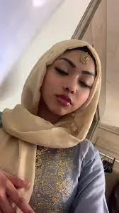 Hijabi cousin Nadia 
