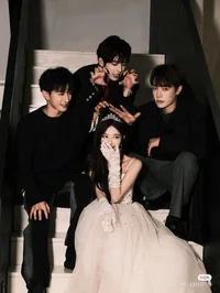 perbedaan usia - 3 s