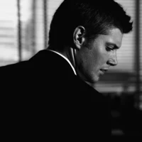 04 DEAN WINCHESTER